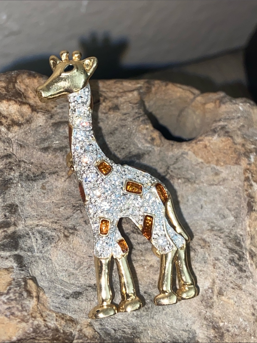 Vintage ROMAN Pave’ & Enamel Giraffe Broach